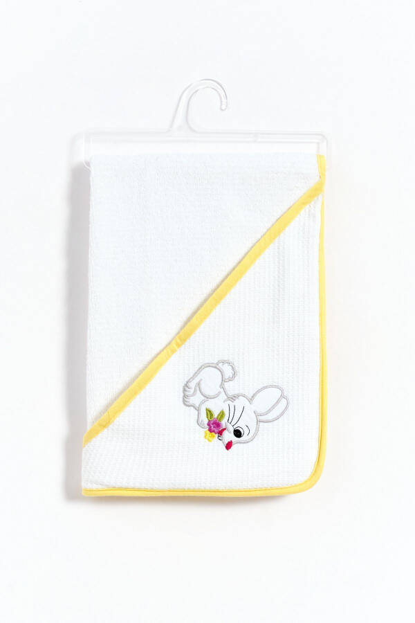 100% Cotton Yellow Muslin Unisex Baby Swaddle - White - 4