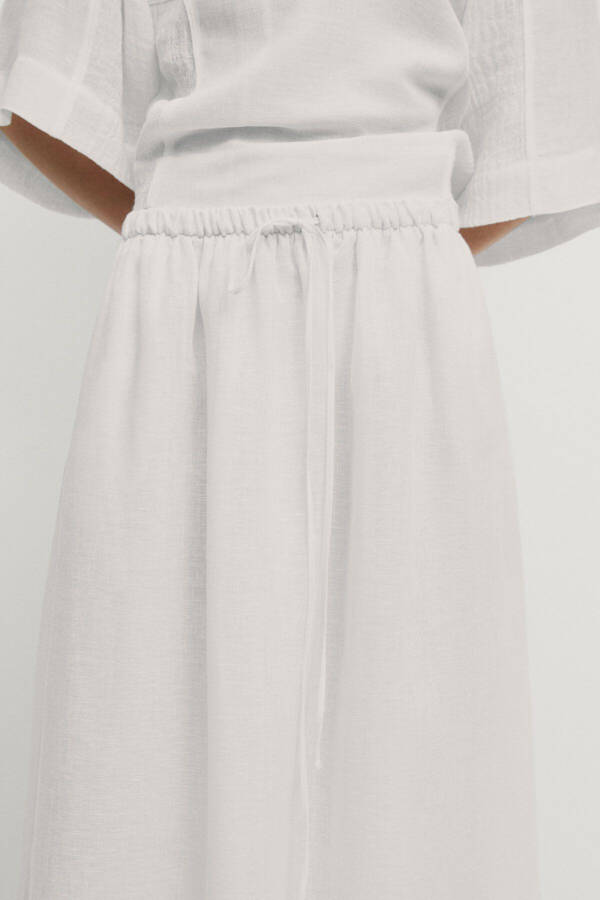 100% linen skirt with a tie waist. - 3