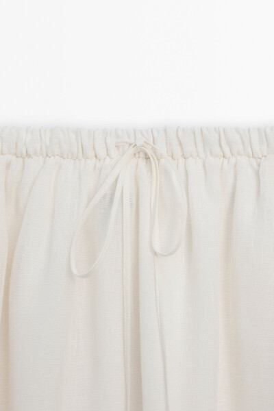 100% linen skirt with a tie waist. - 7