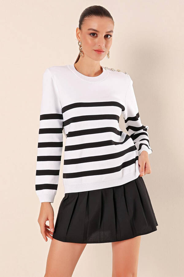 15820 Button Detail Striped Sweater - C. Black - 4