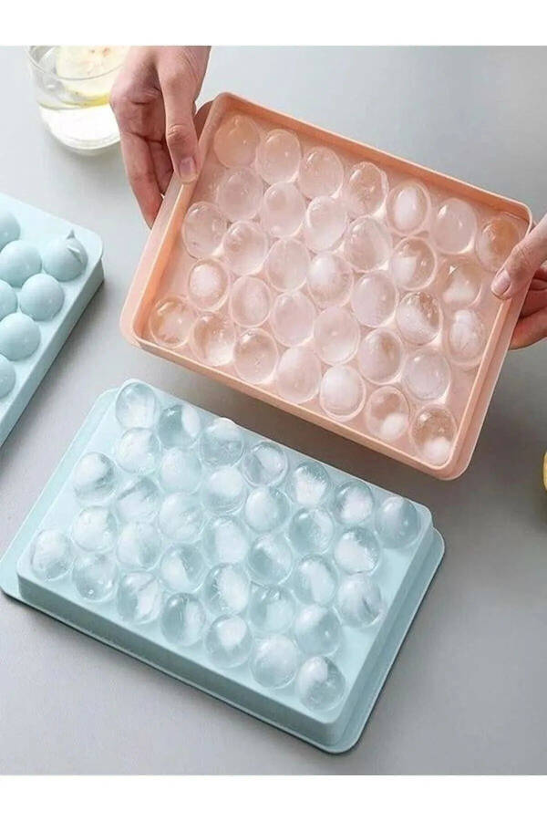 2 Pack Large Practical Lidded 33-Compartment Droplet Ice Cube Tray | Lidded Droplet Model - 2