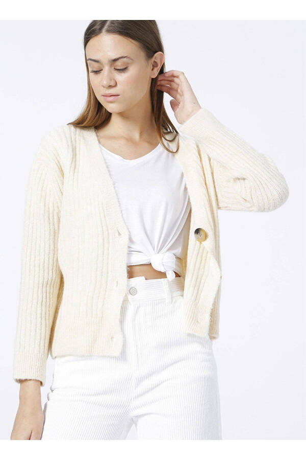 2kak93437ot Normal Fit Cream Women's Cardigan - 2