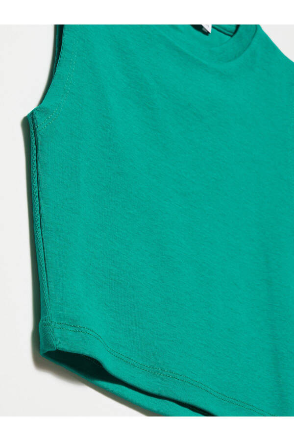 30125 Crop Top - Green - 12