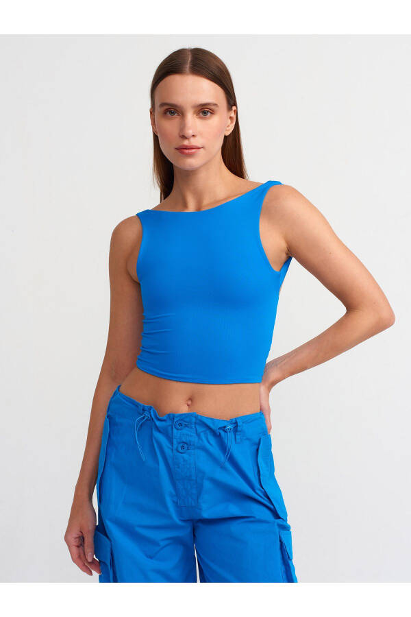 30673 Sırtı Açık Crop Top - Saks - 13