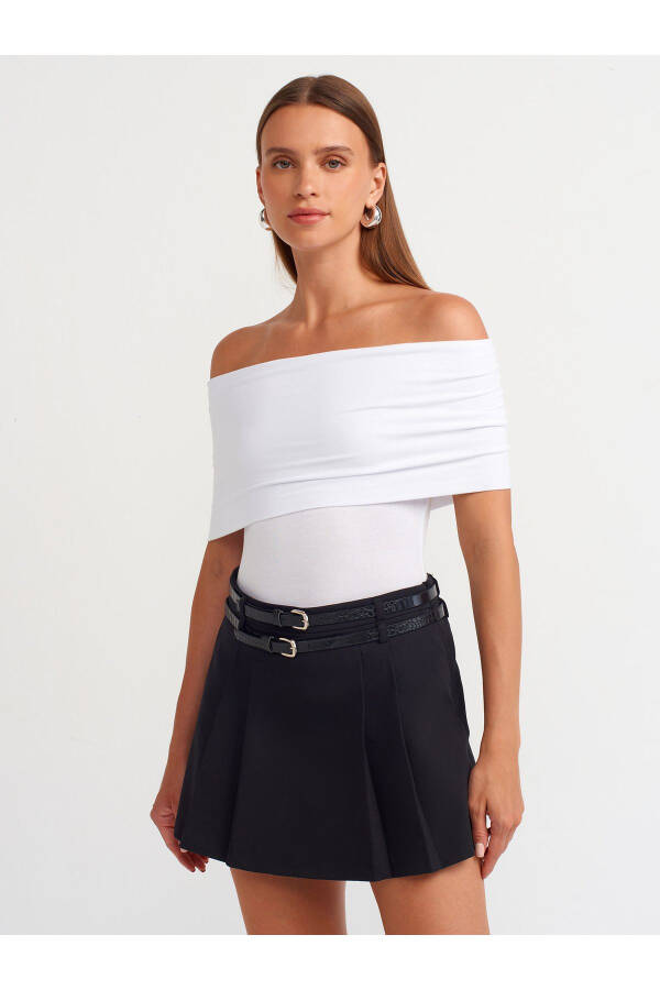 30919 Off-Shoulder Top - White - 17