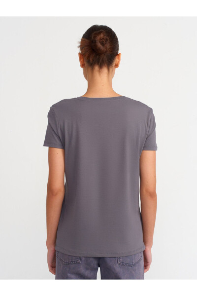 3470 V Neck Basic T-Shirt - Smoke - 14