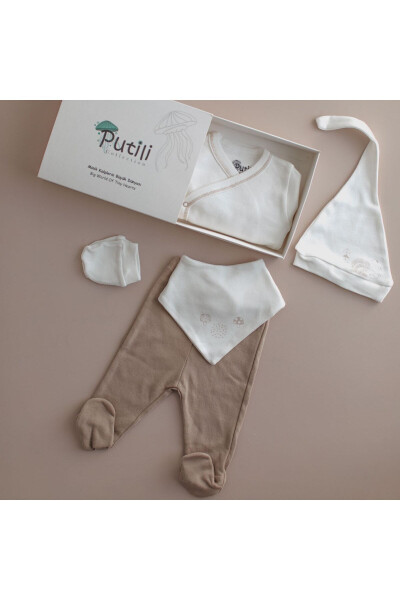 5 Piece Newborn Hospital Discharge Set - 4