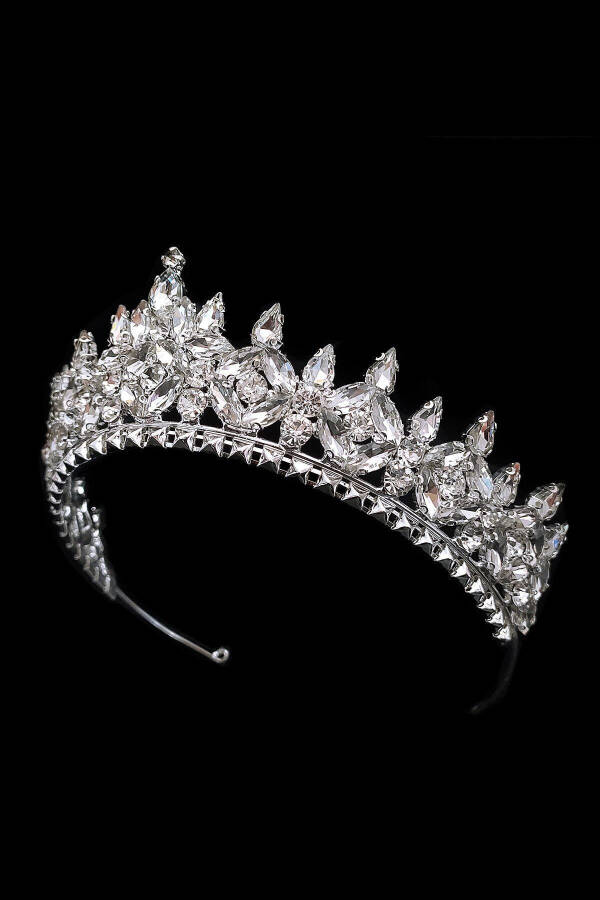 5.5cm High Princess Model Wedding Crown with Crystal Stones - 2