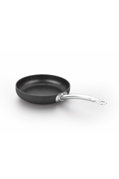 A1251 Proline Nero Frying Pan 22x4,5 - 3