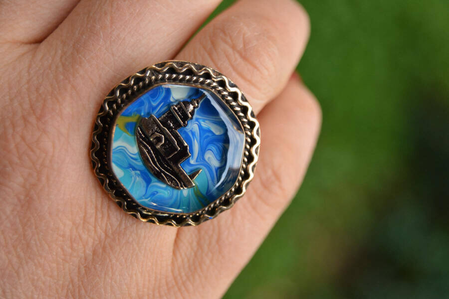 Adjustable Women's Ring: Maiden's Tower - 1