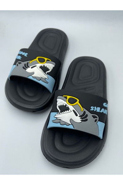 Anatomical Base Non-Slip Base Pool Sea Home Street Children Slippers (Shark Pattern) - 48