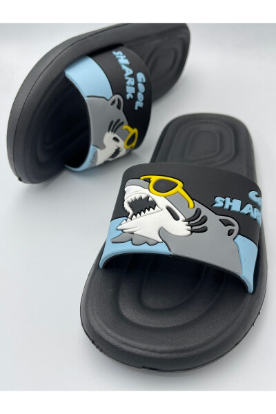 Anatomical Base Non-Slip Base Pool Sea Home Street Children Slippers (Shark Pattern) - 33