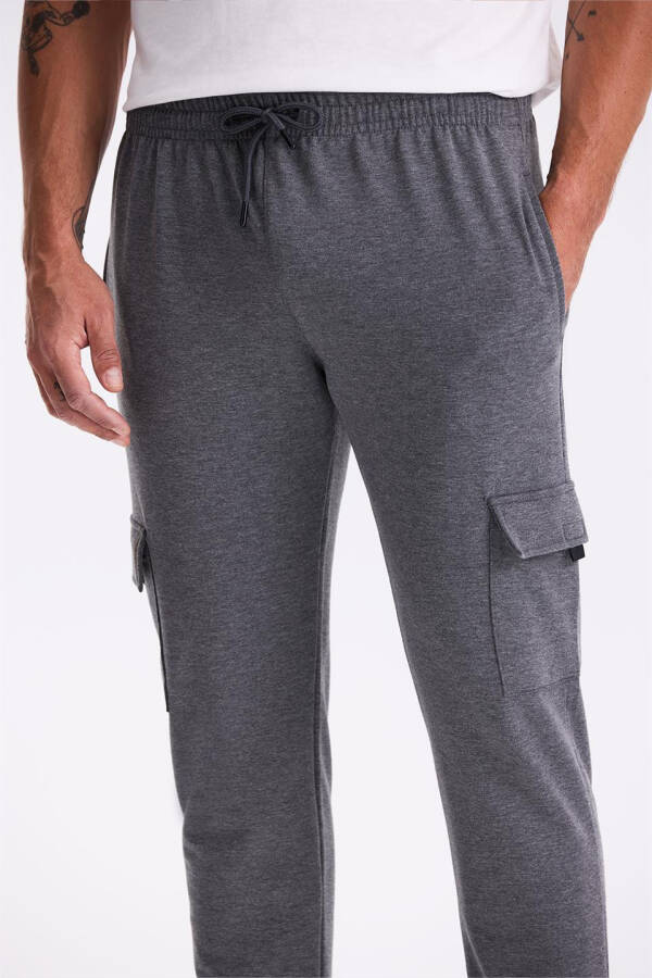 Anthracite Slim Fit Pocket Cotton Lycra Sweatpants - 4