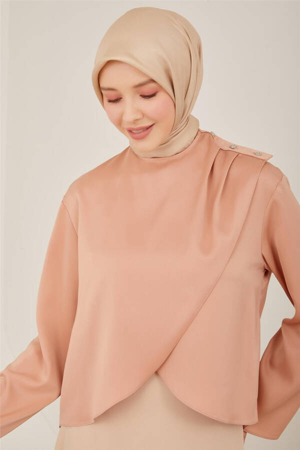 Armine Blouse with Stone Button Detail on Shoulder (23Y3307 Latte) - 4