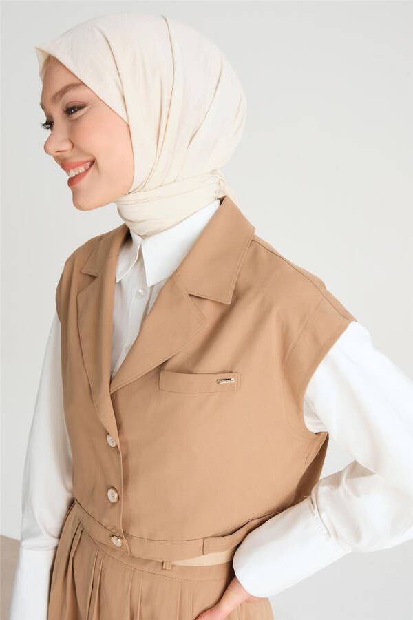 Armine Short Vest 24Y4901 Camel - 1