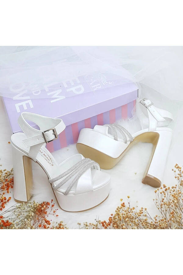 Aslı Acar 14 Cm Thick Heeled Bridal Shoes with Stone Details - 2