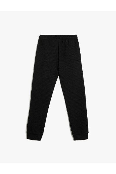 Asosdagi bog'lovchi kamarli Basic Jogger shimlari - 11