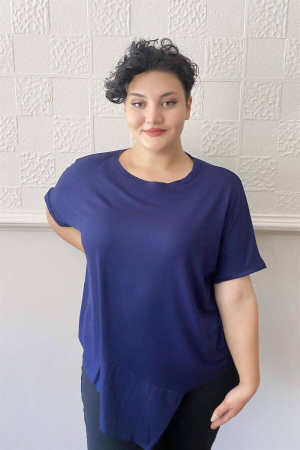 Asymmetric Hem Loose Fit Plus Size Blouse Navy - 2