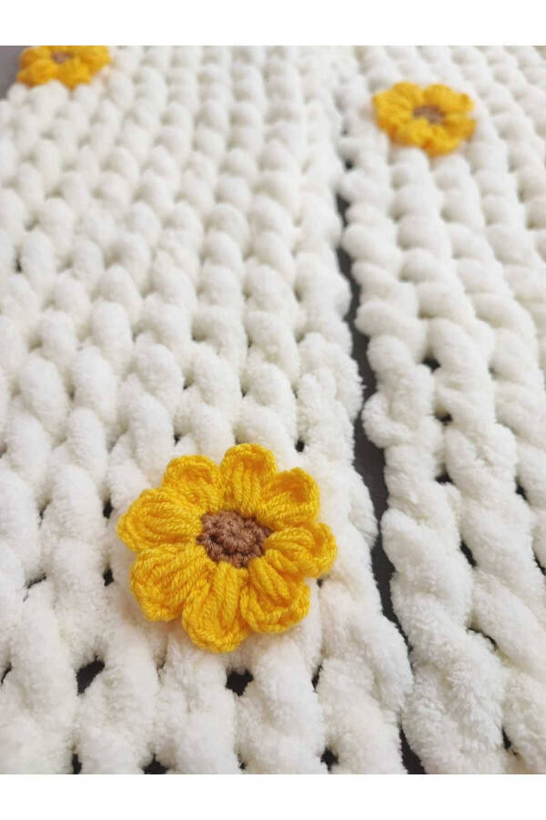 ATKI Puffy Hand Knitted 200 * 22 Cm LIGHT CREAM - Sunflower - 3