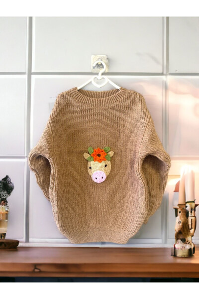 Baby Girl Hand-Embroidered Stretchable Knit Sweater - 1