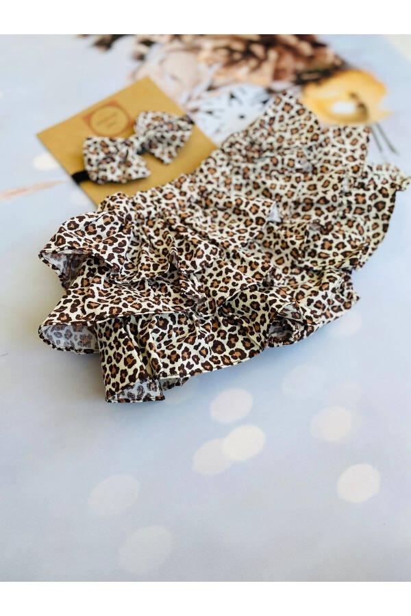 Baby Girl Leopard Print Ruffle Shorts Skirt Ballerina Socks Headband Set - 2