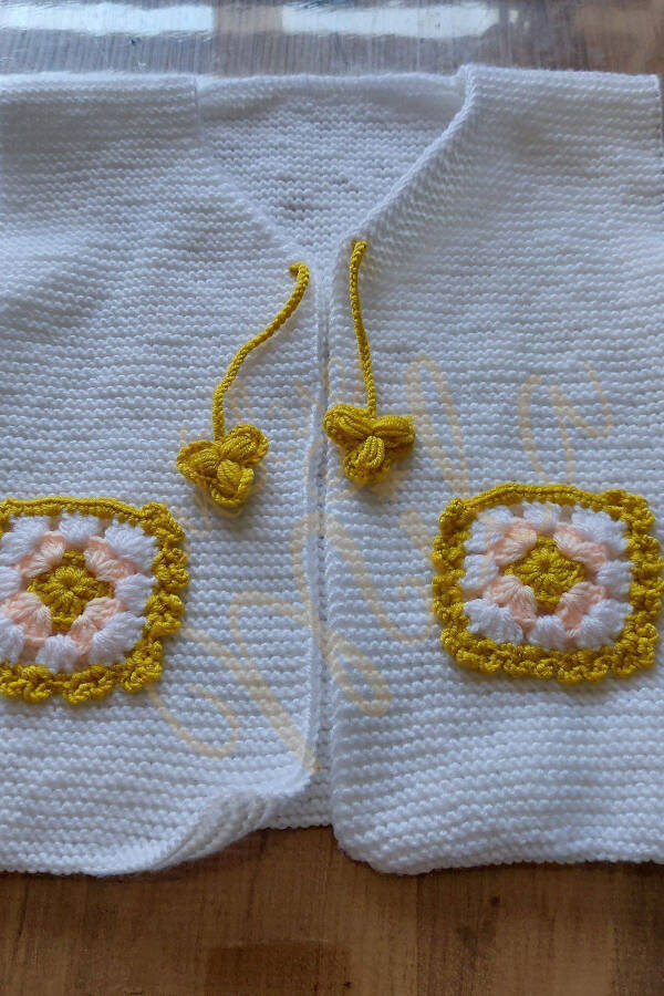 Baby Vest with White and Yellow Pockets - 4