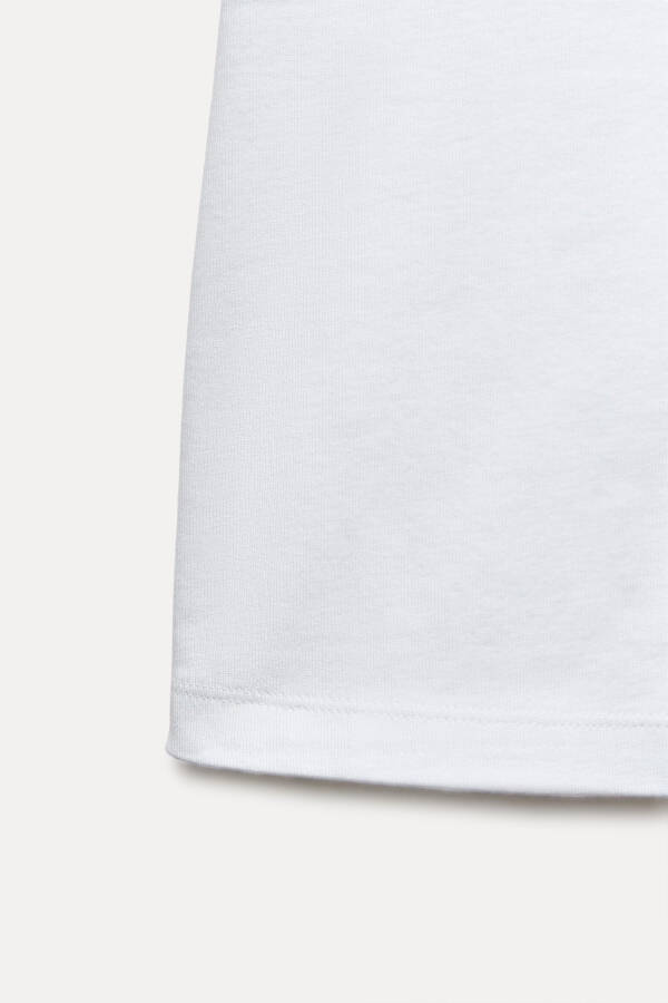 Back Seam T-Shirt - White - 18