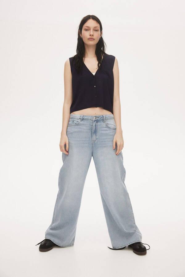 Baggy Wide Leg Low Rise Jeans - 2