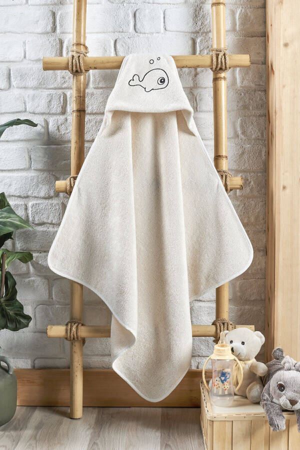 Bamboo Fish Embroidered Baby Towel Swaddle And Bag Set - 3