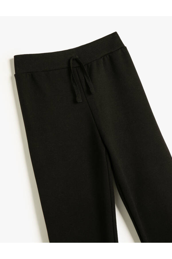 Basic Jogger Sweatpants with Elastic Waistband - 9