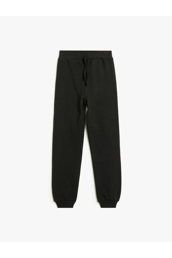 Basic Jogger Sweatpants with Elastic Waistband - 16