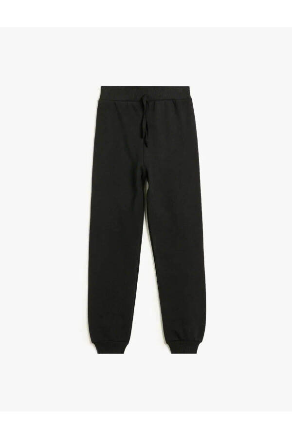 Basic Jogger Sweatpants with Elastic Waistband - 10