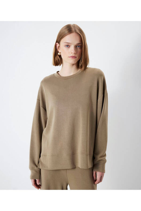 Basic sweatshirt - 1