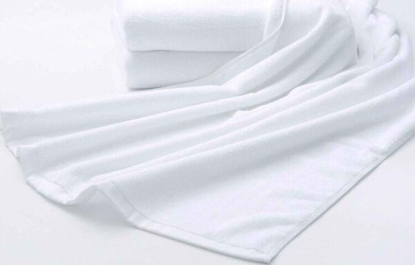 Bed Linen World 600gr Hotel Type 90x150 White Bath Towel - 2