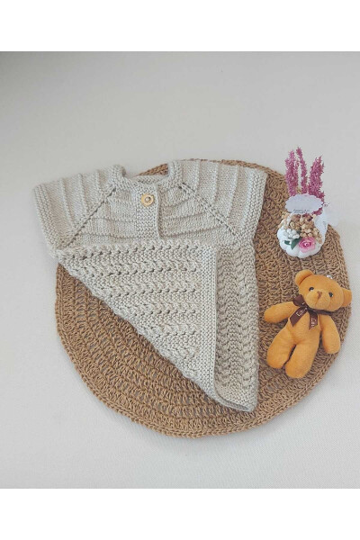 Beige Newborn Baby Hand-Knit Cotton Vest, Buttoned, Birth Anniversary, 0-12 Months - 2