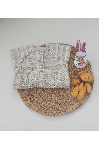 Beige Newborn Baby Hand-Knit Cotton Vest, Buttoned, Birth Anniversary, 0-12 Months - 3