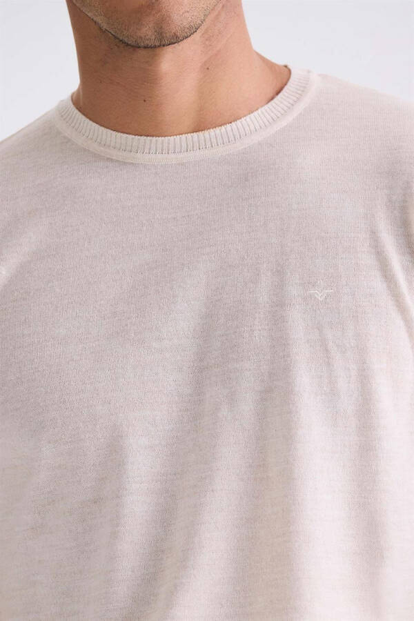 Beige Regular Fit Crew Neck Knit Sweater - 3