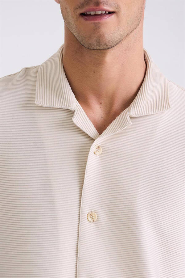 Beige Slim Fit Shirt Collar Button Detail T-Shirt - 3