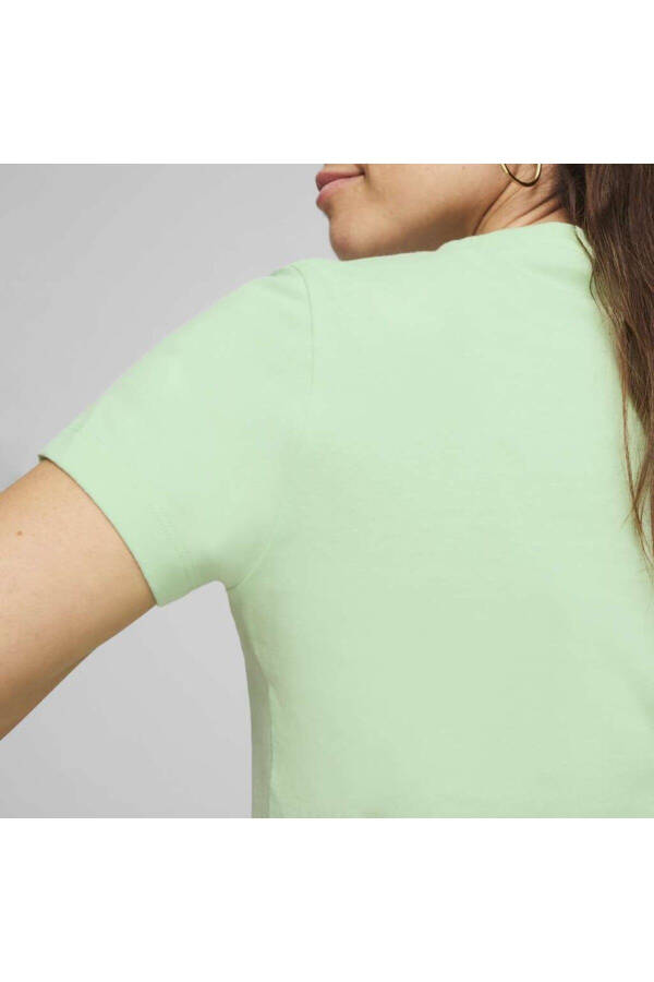 Better Essentials Women's Green Round Neck T-Shirt - 9