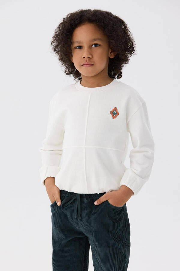 BG Store Boys Ecru Sweatshirt - 2