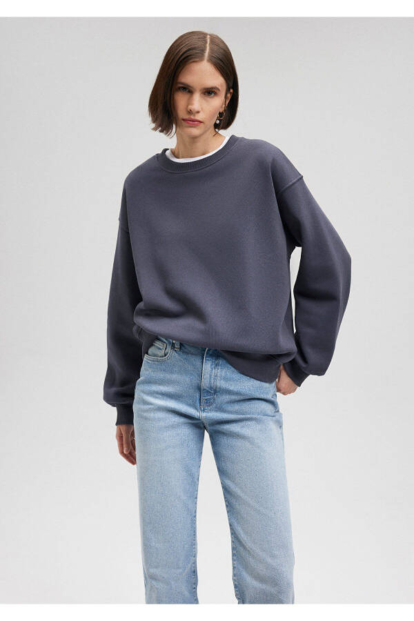 Bisiklet Yaka Lacivert Basic Sweatshirt 1610198-70726 - 25