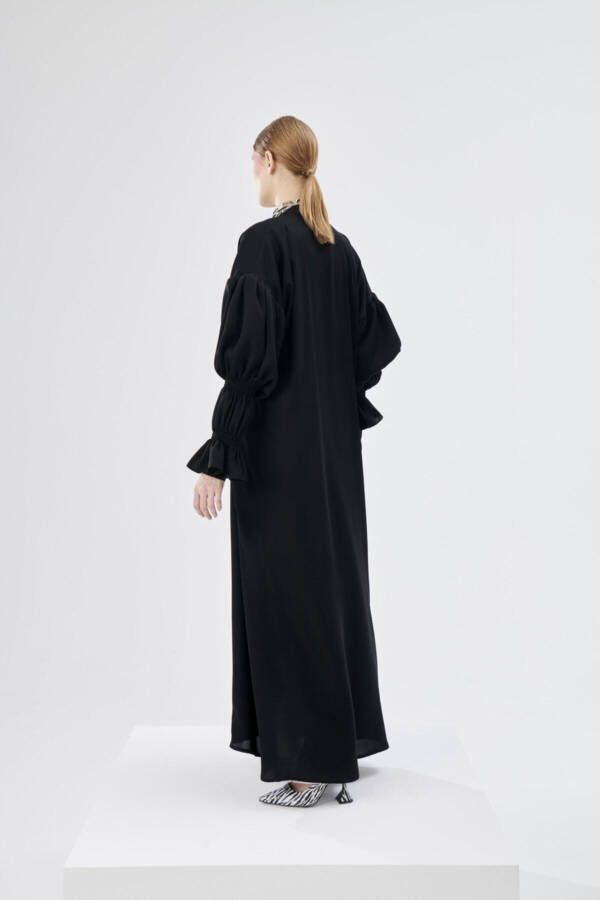 Black Abaya with Double Pleated Sleeve Details - 6