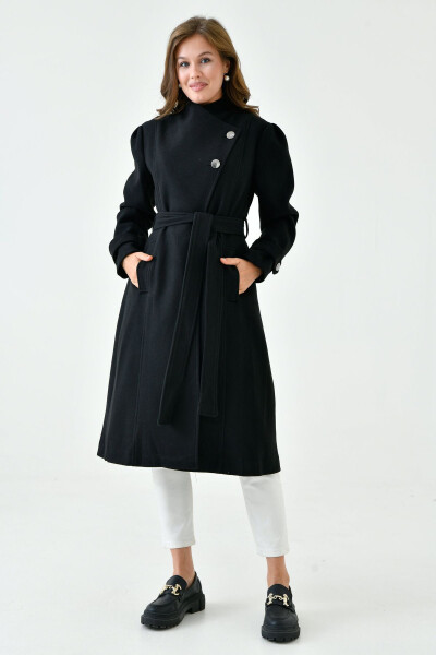 Black cashmere coat, buttoned, lapel collar, belted, lined and long-sleeved. (9003) - 2