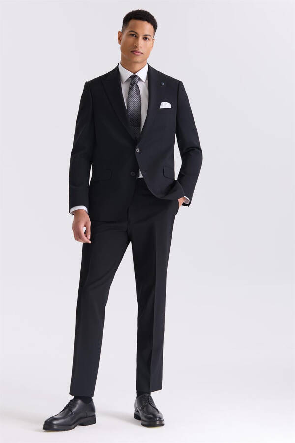 Black Classic Fit Peak Lapel Wool Suit - 5