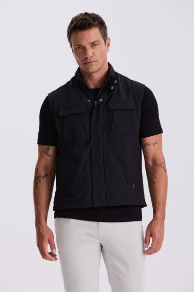 Black Comfort Fit Pocket Safari Vest - 1