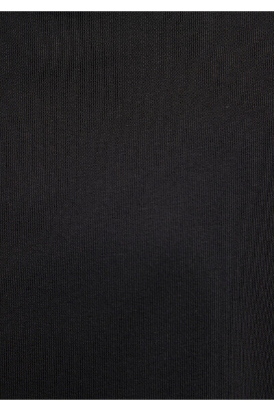 Black Crew Neck Basic Sweatshirt 1610198-900 - 28