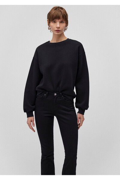 Black Crew Neck Basic Sweatshirt 1610198-900 - 1