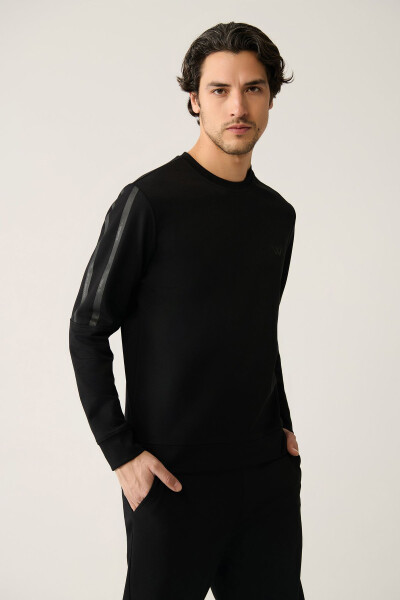 Black Crew Neck Sweatshirt - 1