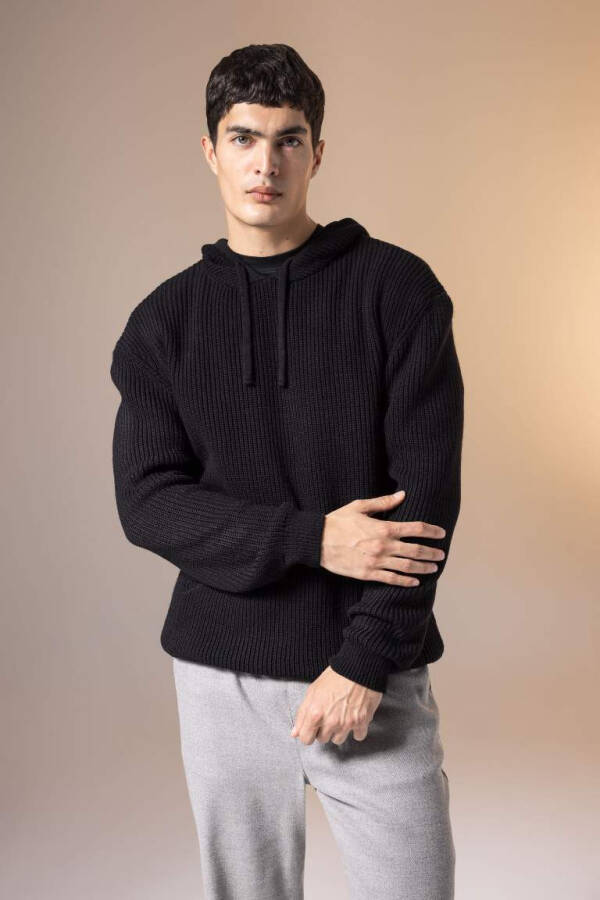 Black Hooded Tricot Sweater (Relax Fit) - 1