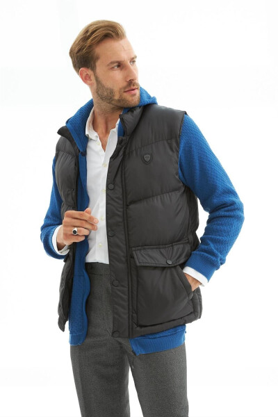 Black Men's Puffy Vest with Pocket Details - 2